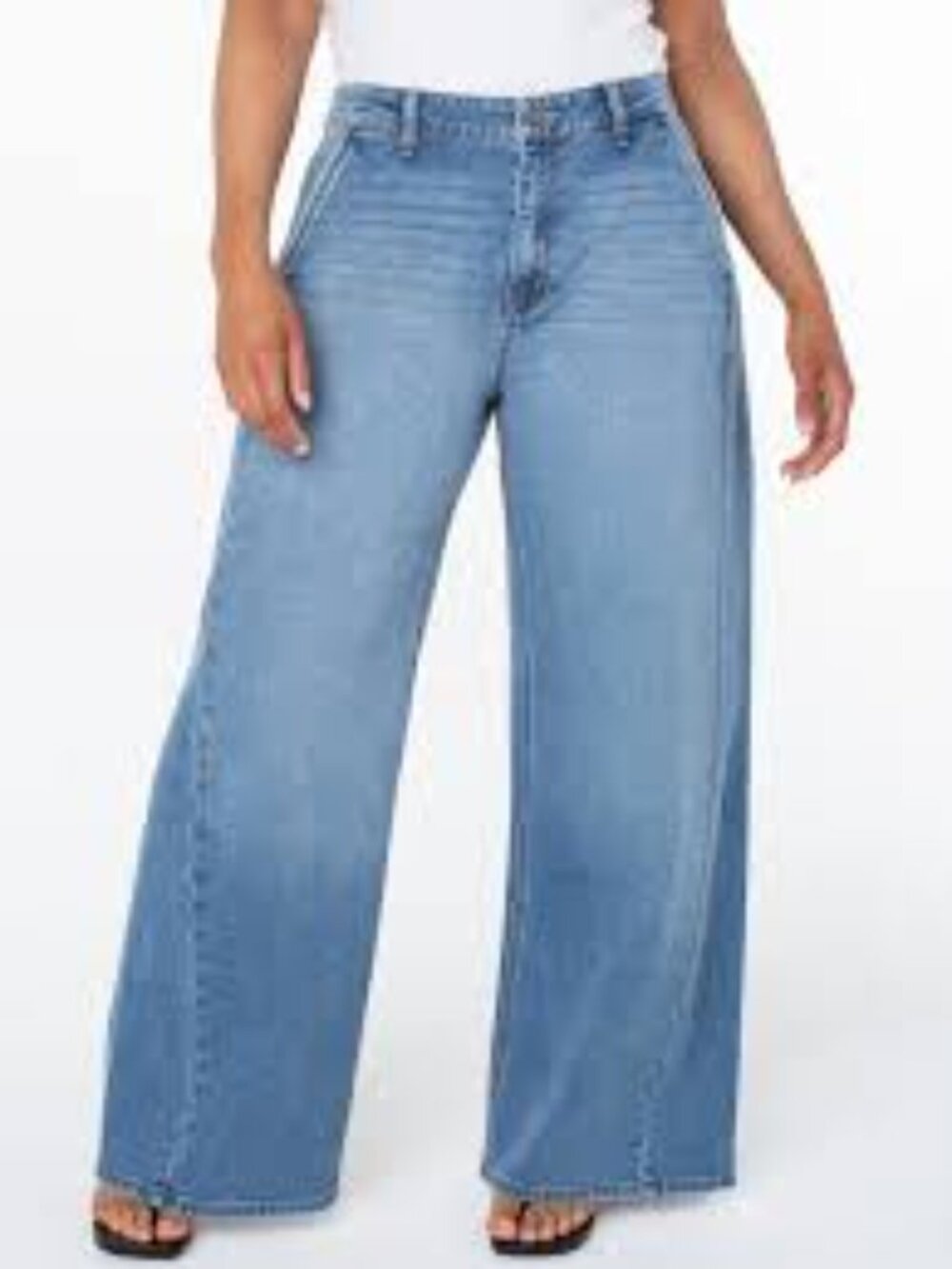 CELEBRITY PINK Wide Leg High-Rise Blue Denim Jeans